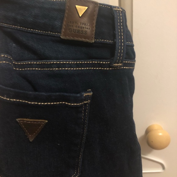 GUESS jeans - Picture 2 of 4